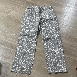 Baggy cheetah print jeans